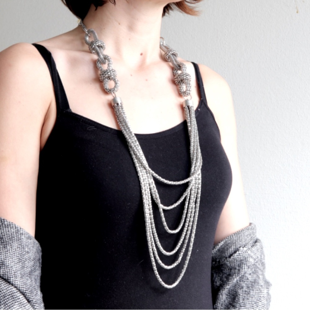 Drippin in silver fashion necklace Brand New 43”